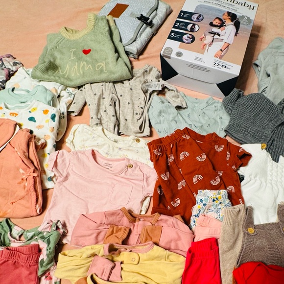 0-6 Months •BUNDLE DEAL• - Picture 16 of 16